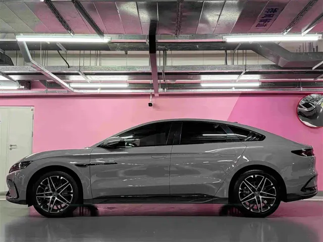 BYD Han — Фото автомобиля 3