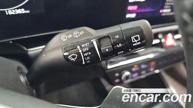Kia Niro — Фото автомобиля 29