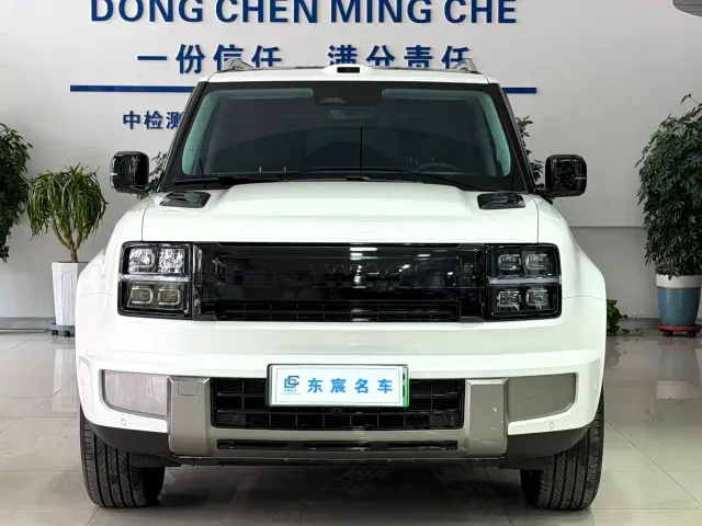 Haval Great Wall H10 — Фото автомобиля 2