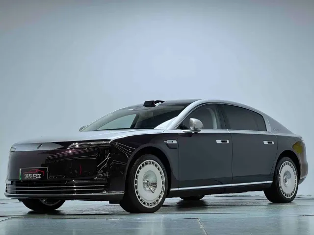 Фотография автомобиля — Maextro S800