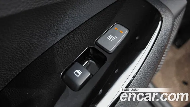 Kia Seltos New — Фото автомобиля 29
