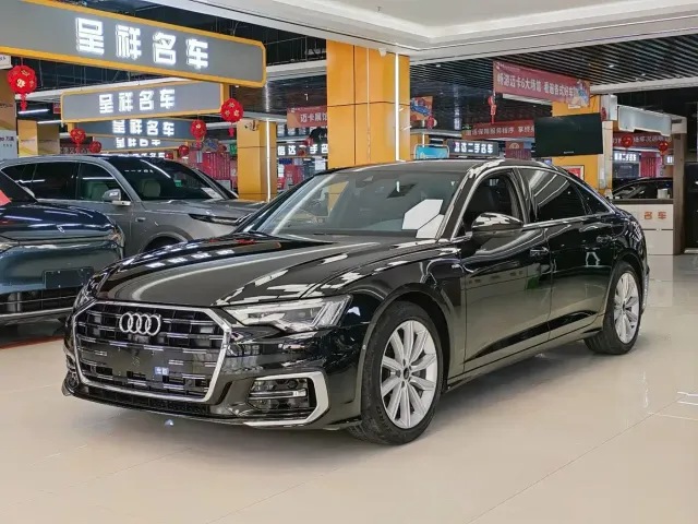Фотография автомобиля — Audi A6L