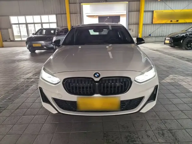 BMW BMW 1 Series 2021 Facelift 125i M Sport Shadow Edition — Фото автомобиля 2