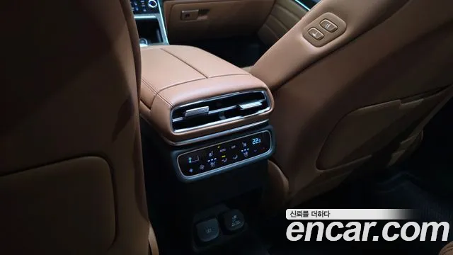 Genesis GV80 — Фото автомобиля 28