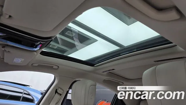 Mercedes-Benz S-Class — Фото автомобиля 17