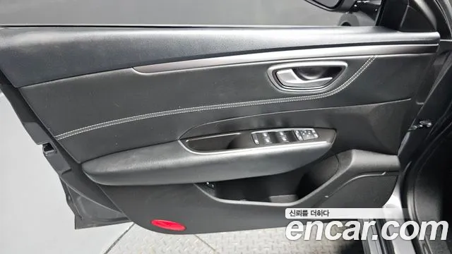 Renault Korea SM6 New — Фото автомобиля 24
