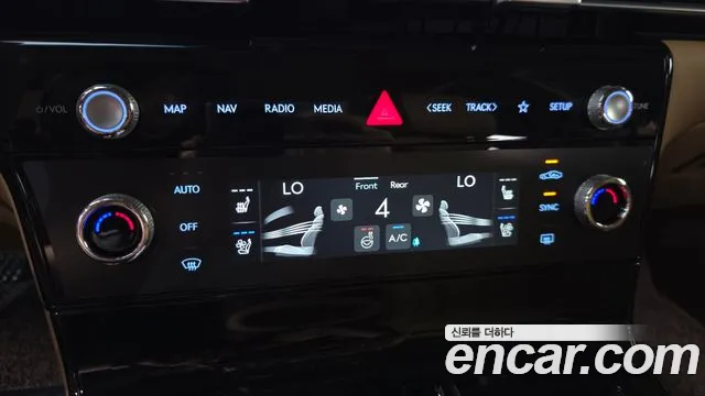 Genesis G80 Бензин 2.5 турбо AWD — Фото автомобиля 30
