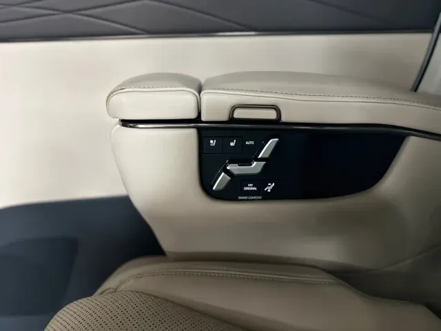 Toyota Alphard — Фото автомобиля 19