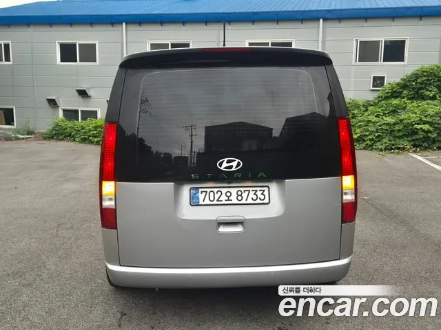 Hyundai Staria Staria Tourer 11 мест — Фото автомобиля 4