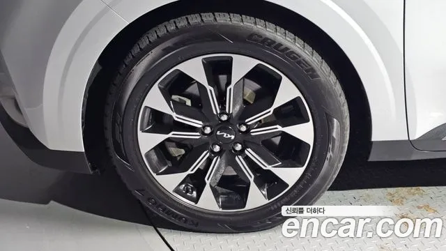 Kia Canival Carnival 4 поколение 7 мест Signature — Фото автомобиля 5