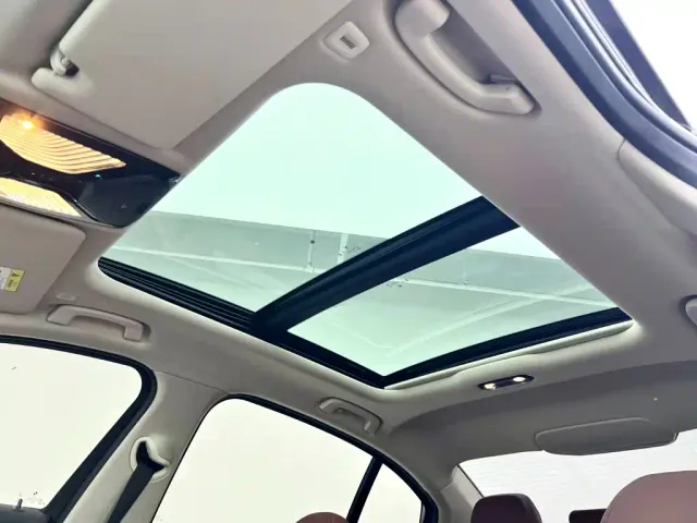 BMW i3 — Фото автомобиля 16
