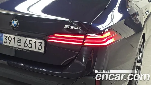 BMW 5-Series 5 серия (G60) 530i xDrive M Sport — Фото автомобиля 18