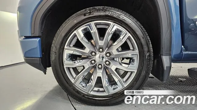 GMC Sierra — Фото автомобиля 4