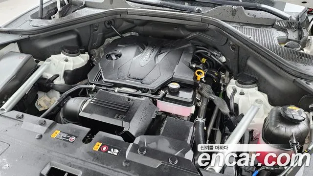 Genesis GV80 2.5T Бензин 2WD — Фото автомобиля 6