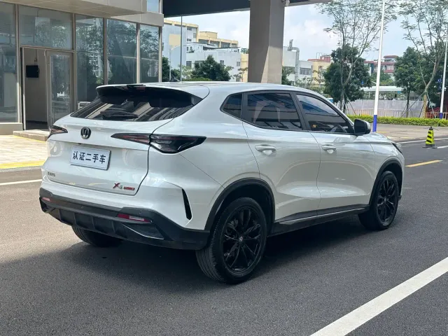Changan X5 Plus — Фото автомобиля 5
