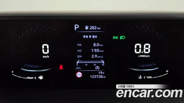 Hyundai Staria — Фото автомобиля 8