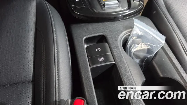 Kia Seltos Новый Seltos Бензин 2.0 2WD — Фото автомобиля 15