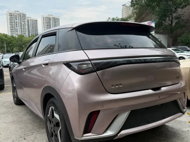 BYD Dolphin — Фото автомобиля 10
