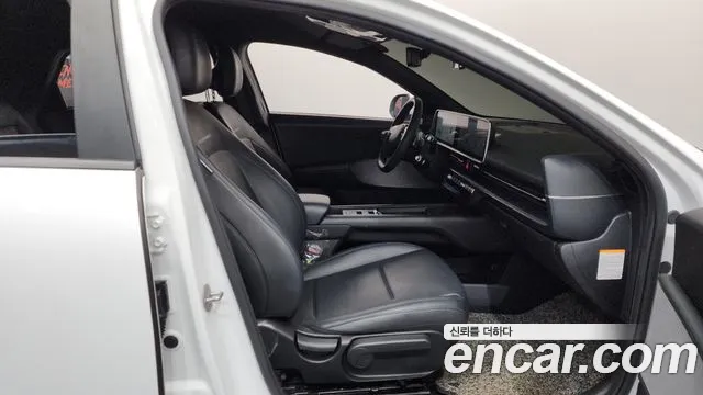 Hyundai Ioniq6 — Фото автомобиля 22