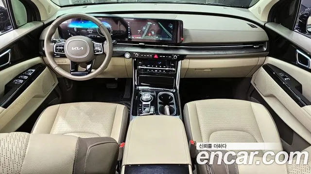 Kia Canival — Фото автомобиля 7