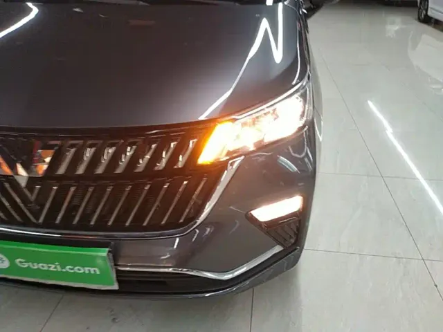 Wuling Jiachen — Фото автомобиля 23