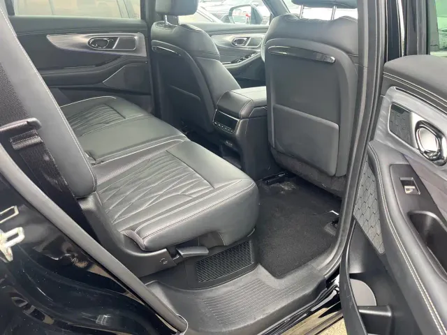 GAC Trumpchi GS8 — Фото автомобиля 15