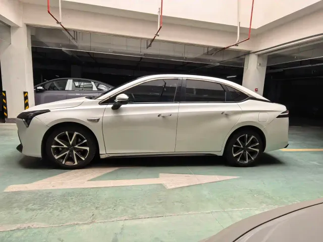 GAC Aion S Plus — Фото автомобиля 11