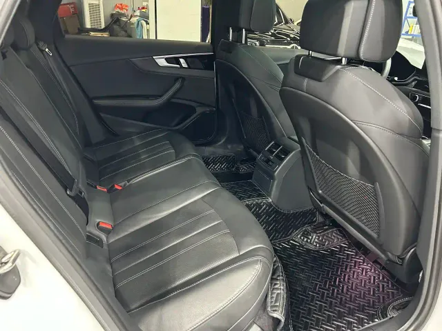 Audi A4L — Фото автомобиля 14