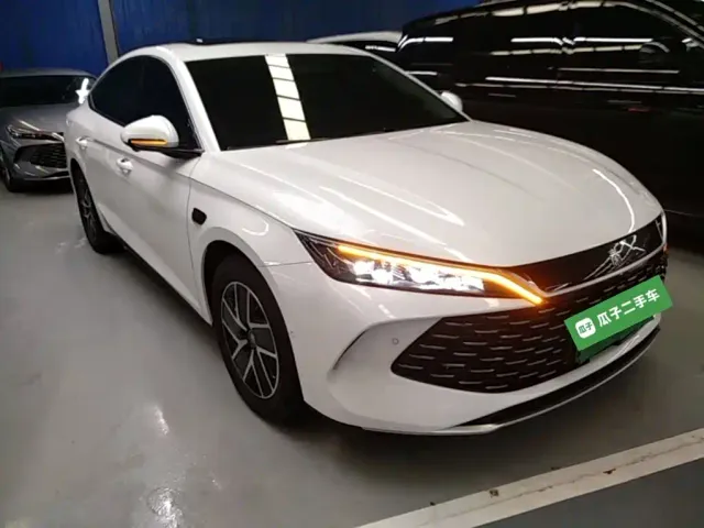 BYD Qin L — Фото автомобиля 3