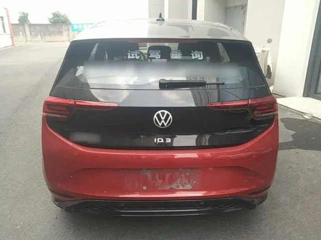 Volkswagen ID.3 — Фото автомобиля 5