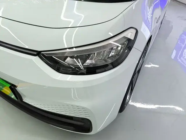 Volkswagen ID.3 — Фото автомобиля 23