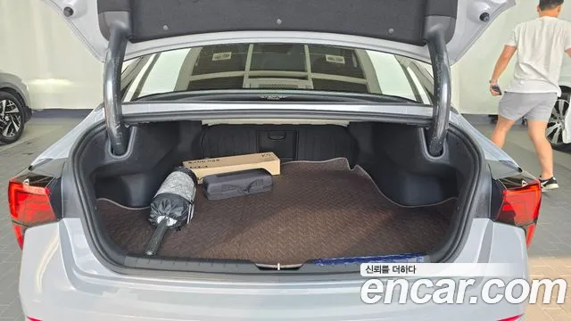 Kia K5 Новый K5 3 поколение 2.0 LPi(Для проката) — Фото автомобиля 20