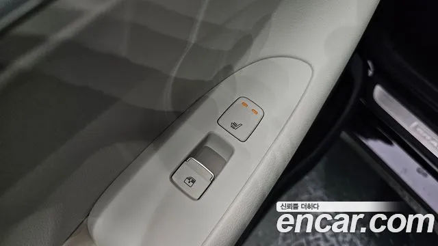 Hyundai Grandeur Grandeur (New) Hybrid — Фото автомобиля 19