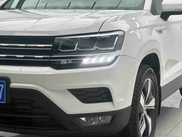 Volkswagen Tharu — Фото автомобиля 29