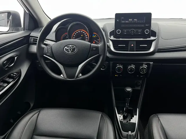 Toyota YARiS L Zhi Xuan — Фото автомобиля 11