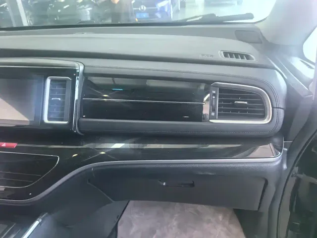 Honda Elysion — Фото автомобиля 22