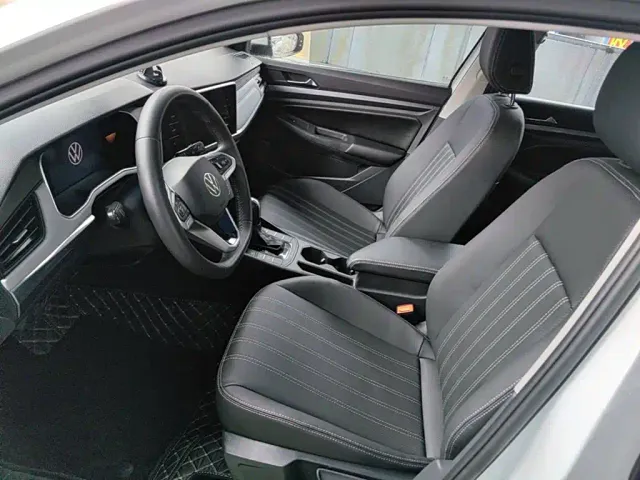 Volkswagen Bora — Фото автомобиля 14
