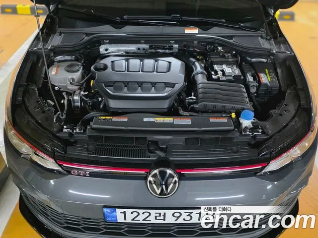 Volkswagen Golf Generation 8 — Фото автомобиля 10