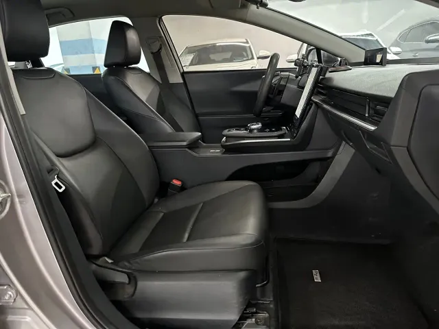 Toyota bZ3 — Фото автомобиля 19