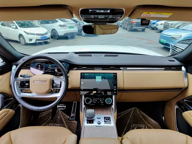 Land Rover Range Rover — Фото автомобиля 10