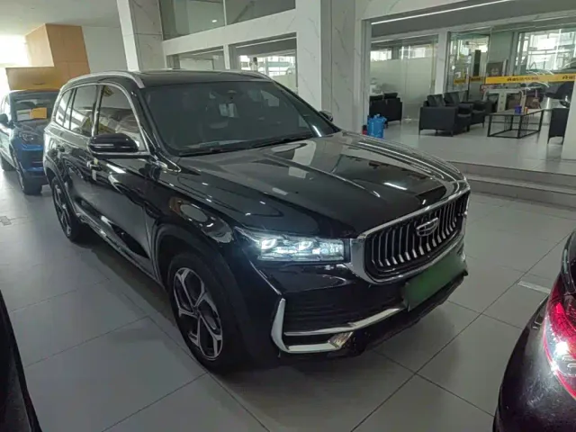 Geely Xingyue L — Фото автомобиля 3