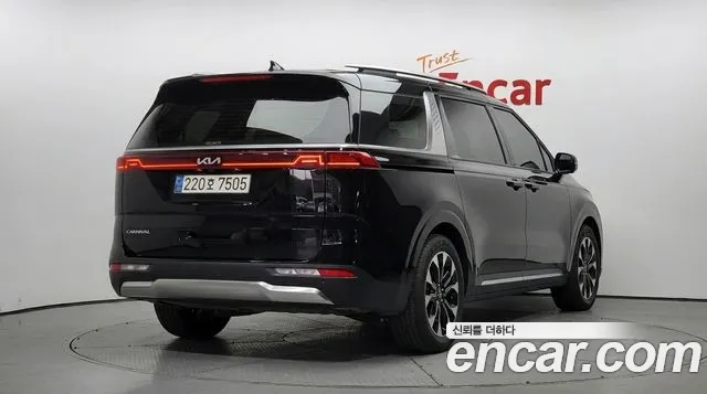 Kia Canival Carnival 4 поколение Дизель 9 мест Noblesse — Фото автомобиля 2
