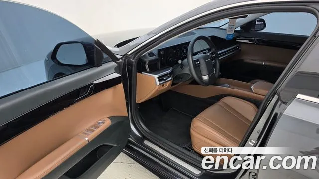 Hyundai Grandeur GN7 — Фото автомобиля 10