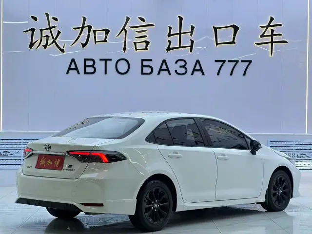 Toyota Corolla — Фото автомобиля 4