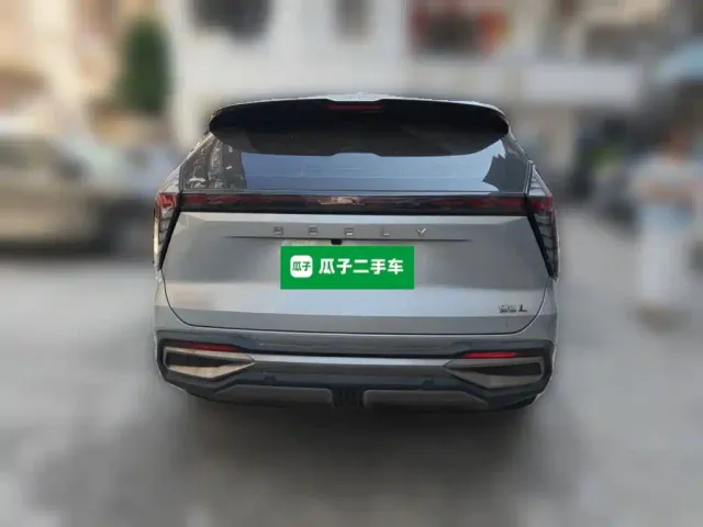 Geely Boyue L — Фото автомобиля 5