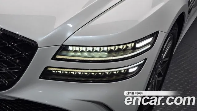 Genesis G80 Бензин 2.5 турбо 2WD — Фото автомобиля 22