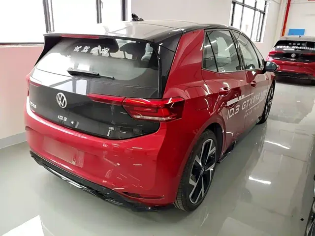 Volkswagen Volkswagen ID.3 2026 Smart Edition Ultimate GTX Package — Фото автомобиля 6