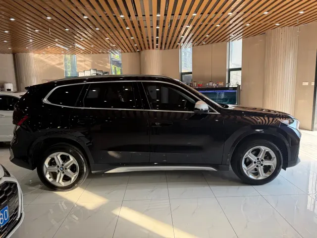 BMW X1 — Фото автомобиля 6
