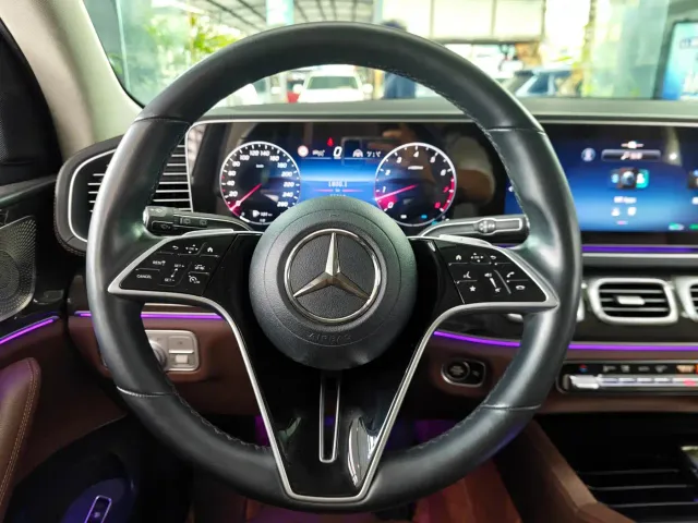 Mercedes-Benz GLE-Class — Фото автомобиля 8