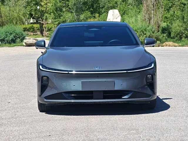Changan Qiyuan A07 — Фото автомобиля 2